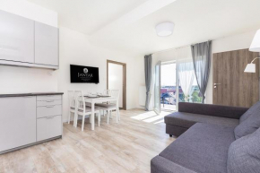 Jantar Apartamenty - 5 Mórz Sianożęty in Sianozety